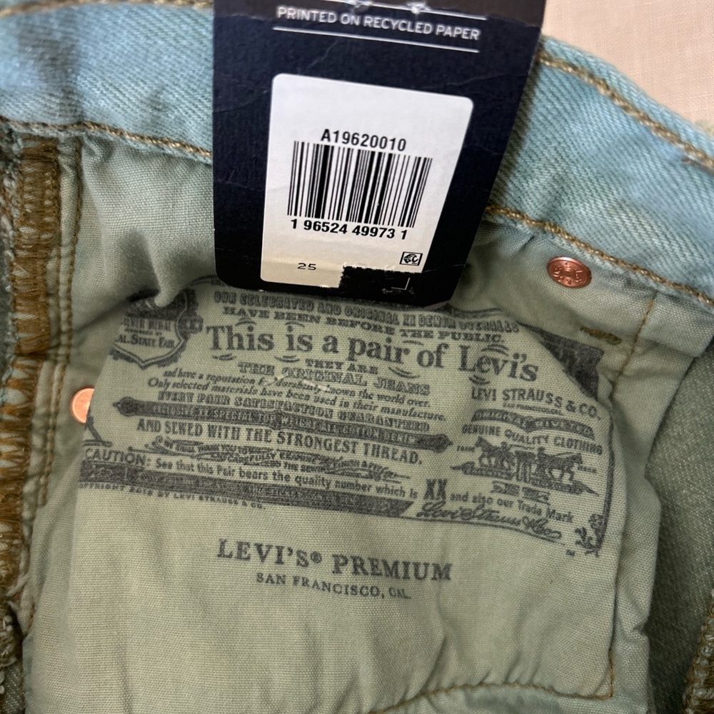 Levis Premium 501 90’s Cutoff Button-fly Shorts Women’s 25 Sage Green NWT - Picture 8 of 10